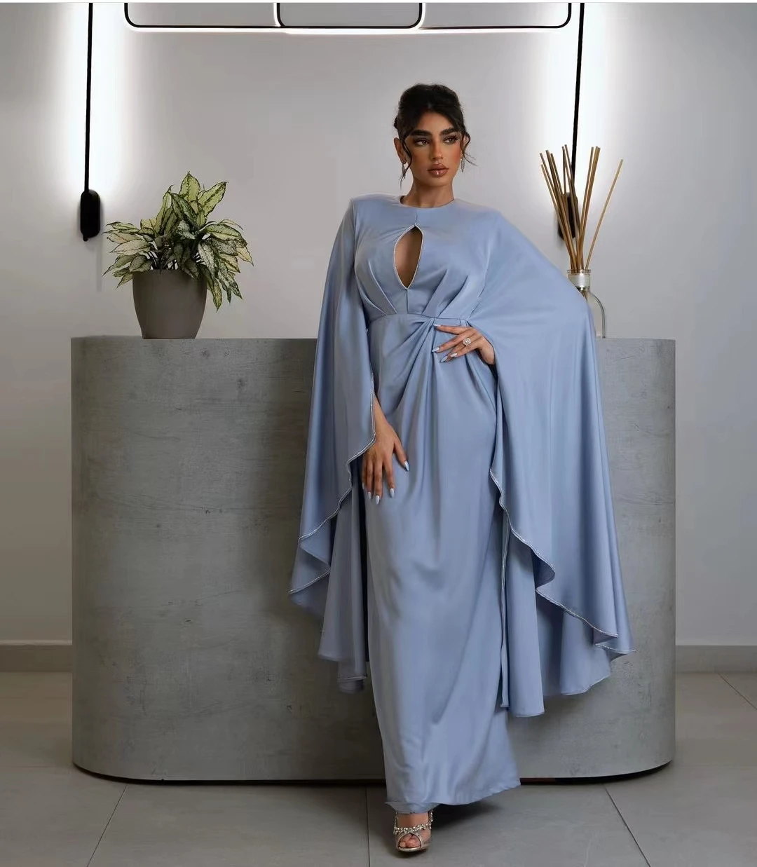 

AsaNagi Dusty Blue Satin Evening Dresses O Neck Cut-Out Flare Sleeves Floor-Length Women Simple Party Dress 2023 فساتين الحفلات