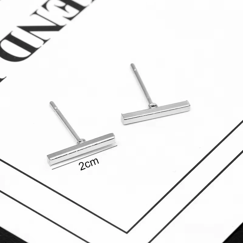 New Trendy Bar Shape Women's Small Earrings Mini Ear Jewelry Gold Color Silver Color Vertical Bar Simple Design Stud Earrings