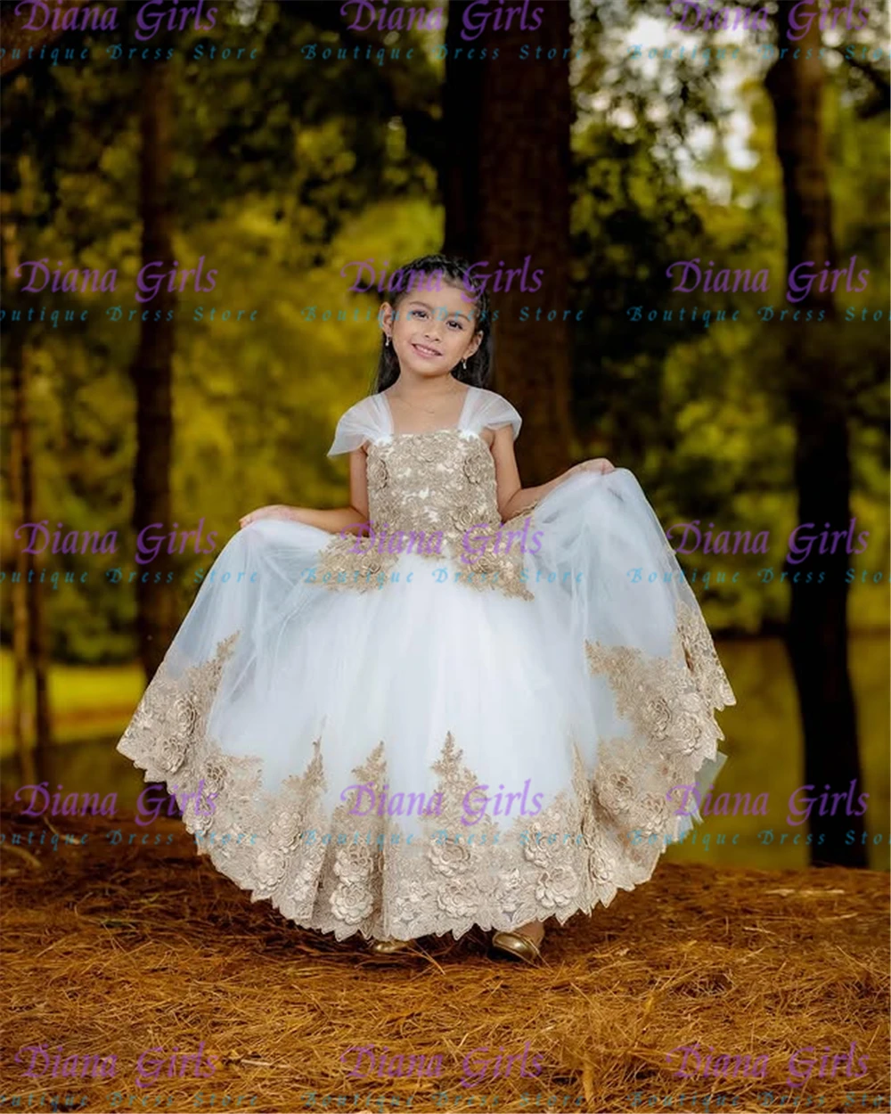 

Quality Lovely Flower Girl Dress White Tulle Fluffy Exquisite Lace Applique For Little Princess Kids Birthday Evening Dresses