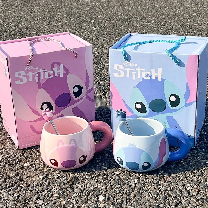 

500 мл Kawaii Disney Stitch Angel Mug Подарочная коробка Мультяшная ложка Керамическая чашка Кофейная чашка Большая емкость с ручкой Чашка для воды Подарок на день рождения