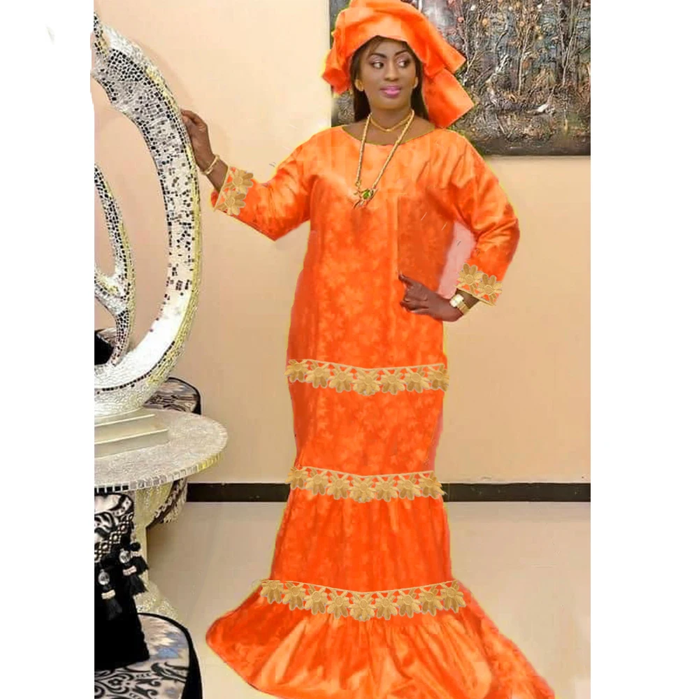 Hell lila afrikanische Bazin Kleid mit Steinen Stickerei Guipure Dsahiki nigerian ischen indischen Frauen Hochzeit traditionelle Becken Robe