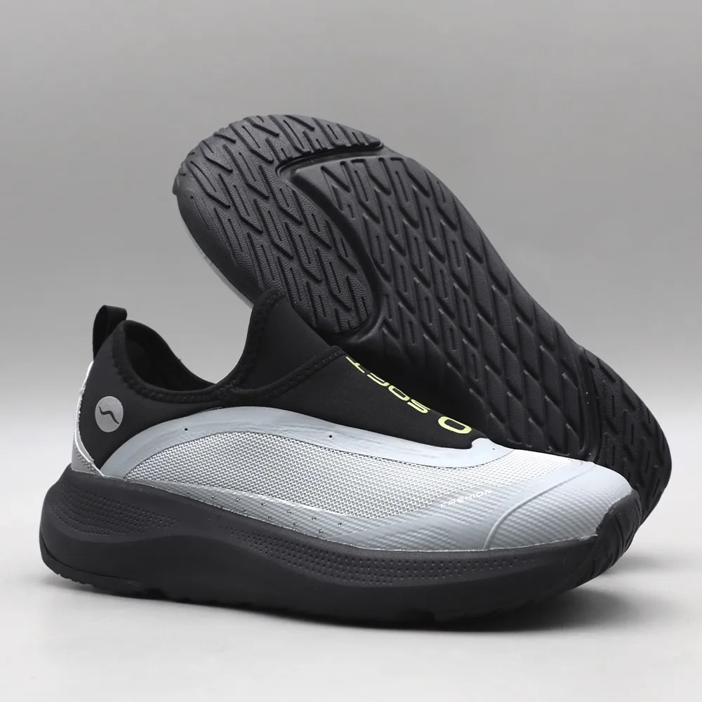 Hot new breathable professional comfortable lightweight wear-resistant running shoes sprint marathon shoes Athletic shoes very g