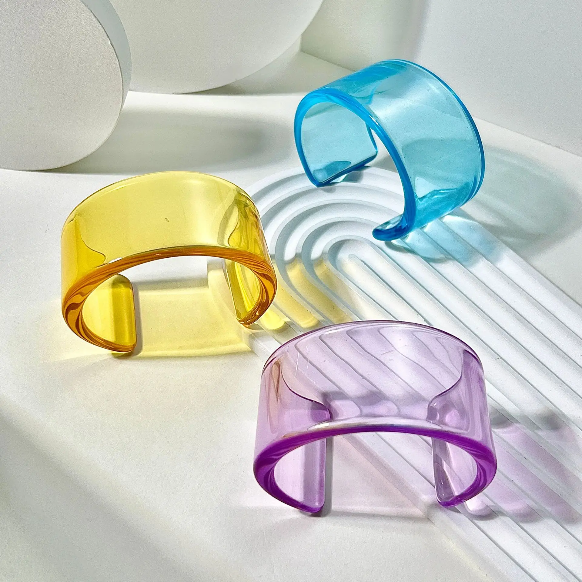 1pcs New Colorful Acrylic Resin Geometric Transparent Clear Opening Cuff Bracelet for Women Girls Party Jewelry