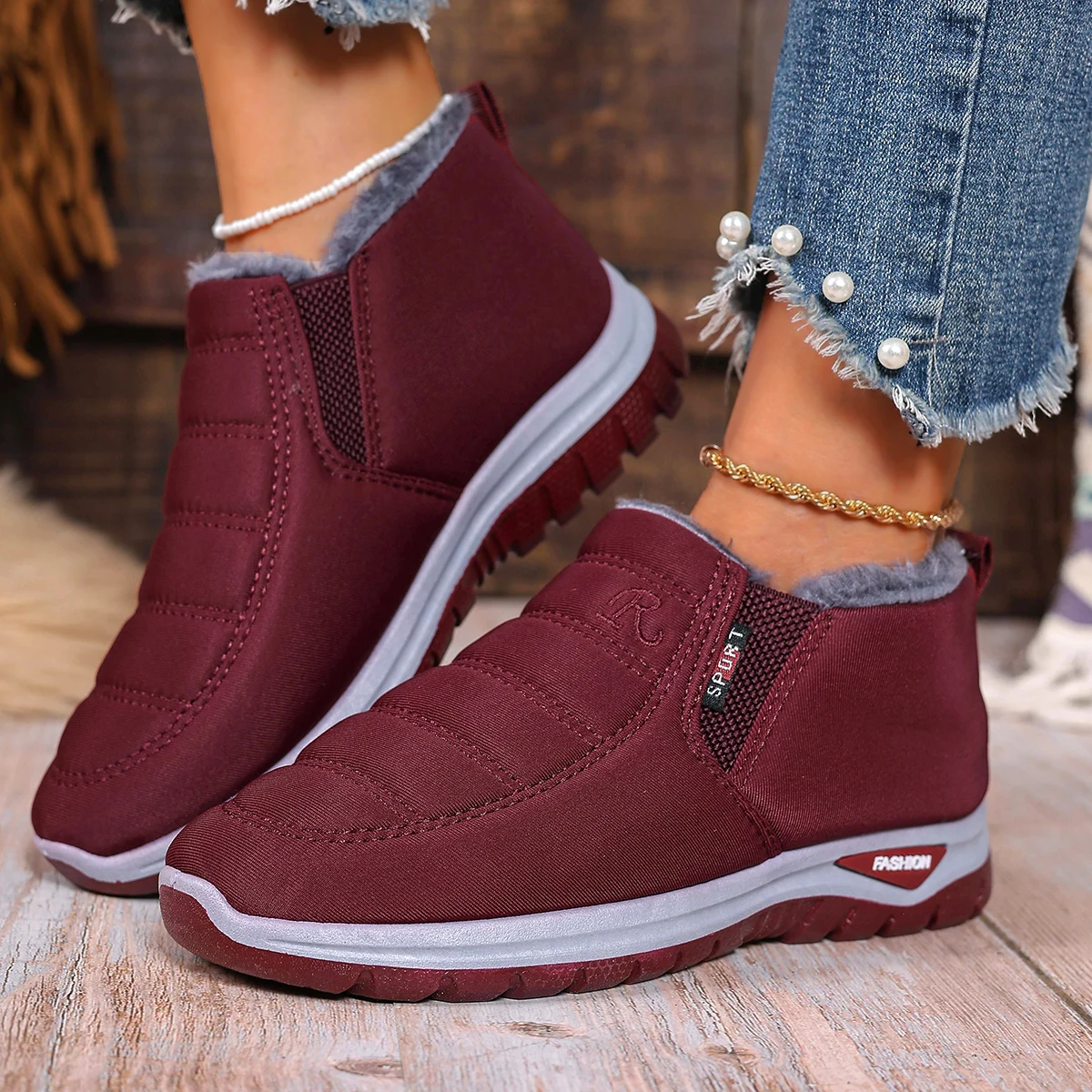 

2025 New Women Snow Boots Summer Breathable Slip-On Shoes Trend Lightweight Comfortable Casual Ankle Boots Zapatos De Mujer