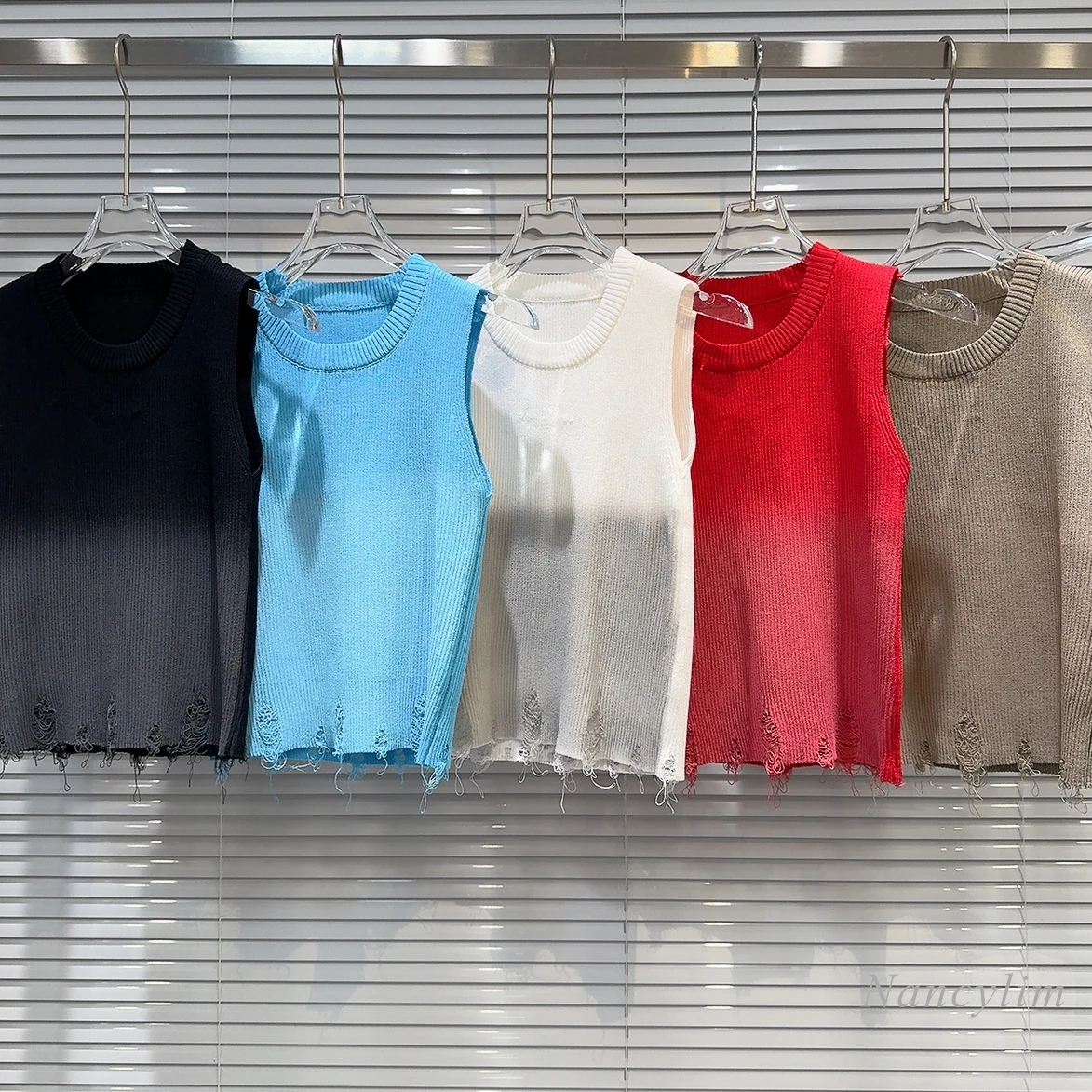 

Лето 2024, новинка, европейский и американский стиль, Женский облегающий Трикотажный жилет с необработанными краями, майка для женщин