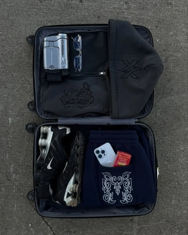 فاسق أزياء خمر المرقعة نمط التطريز تصميم الرجال الملابس Y2k مجموعة الهيب هوب Harajuku زوجين عارضة المتضخم رياضية