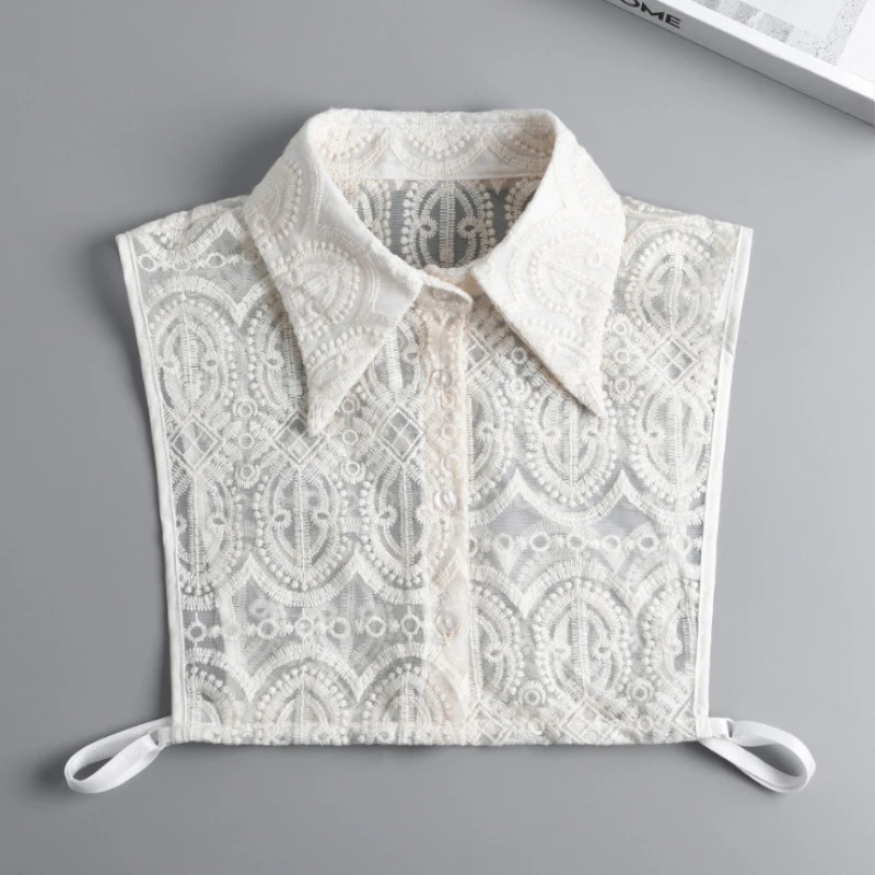 Thin Embroidery Fake Collar for Womens Beige Lace Pointed Collar False Collar Shirt Bottoming Neckwear Decoration Fuax Cols