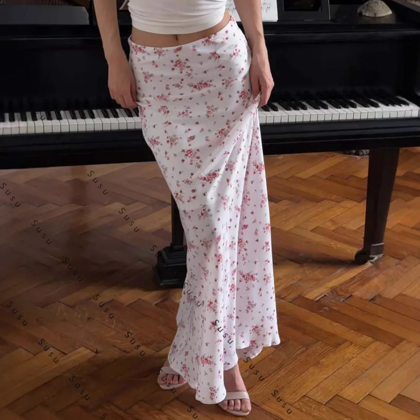 

2025 new European and American celebrity style summer new fashion fresh floral printing slim-fitting fishtail skirt
