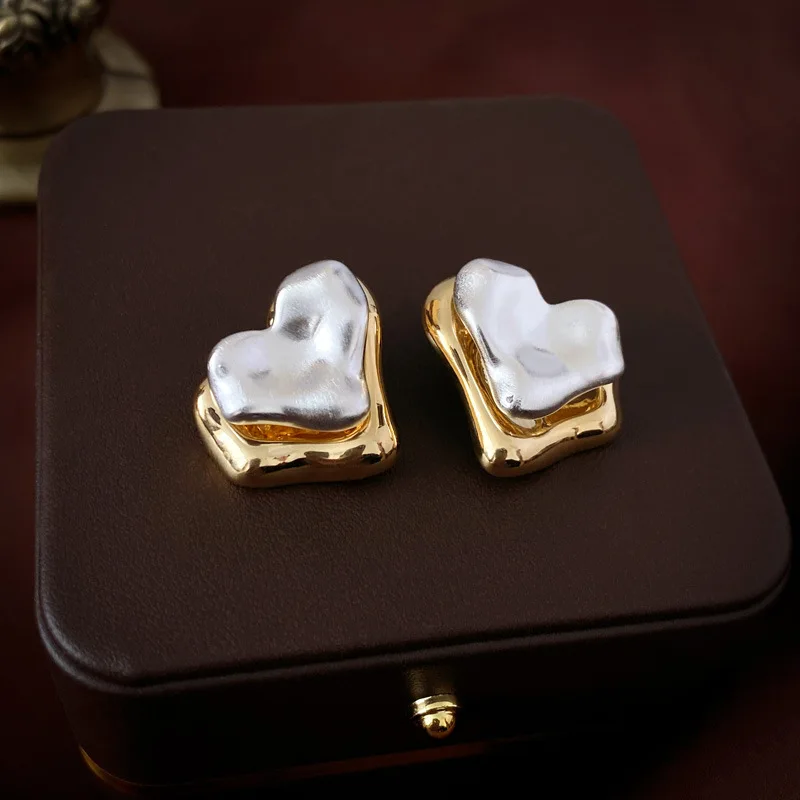 Fashion Jewelry Vintage Two Tone Back With Front Metal Splicing Heart Stud Earrings For Women Female Party Gift ﻿