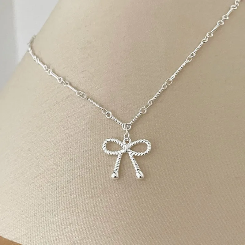 

VENTFILLE 925 Sterling Silver Bowknot Texture Necklace for Women Hollow Out Elegant Sweet Creativity Jewelry Gift Dropshipping