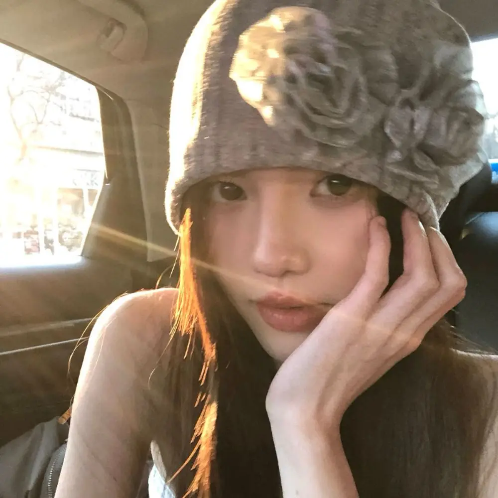 Casual Sweet Cool Floral Beanies Hat Harajuku Niche Style Y2K Knitted Hat Warm Wasteland Punk Lace Knit Cap Women