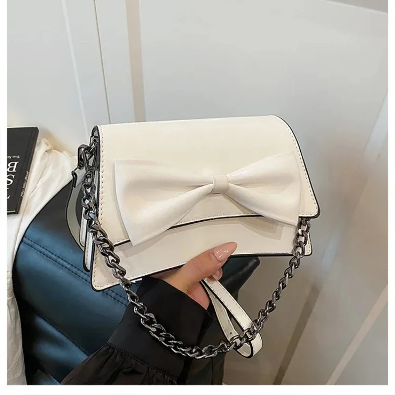 

Новая милая маленькая сумка Mori Girl - модная сумка через плечо с бантом, маленькая квадратная сумка через плечо с цепочкой для женских сумок