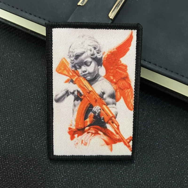 بقع عسكرية تكتيكية للملابس وملصقات حقيبة الظهر ، تحمل فقط يمكنك إرجاع شارة الروح المعنوية للحريق ، هوك وحلقة بندقية AK كيوبيد الملاك #4