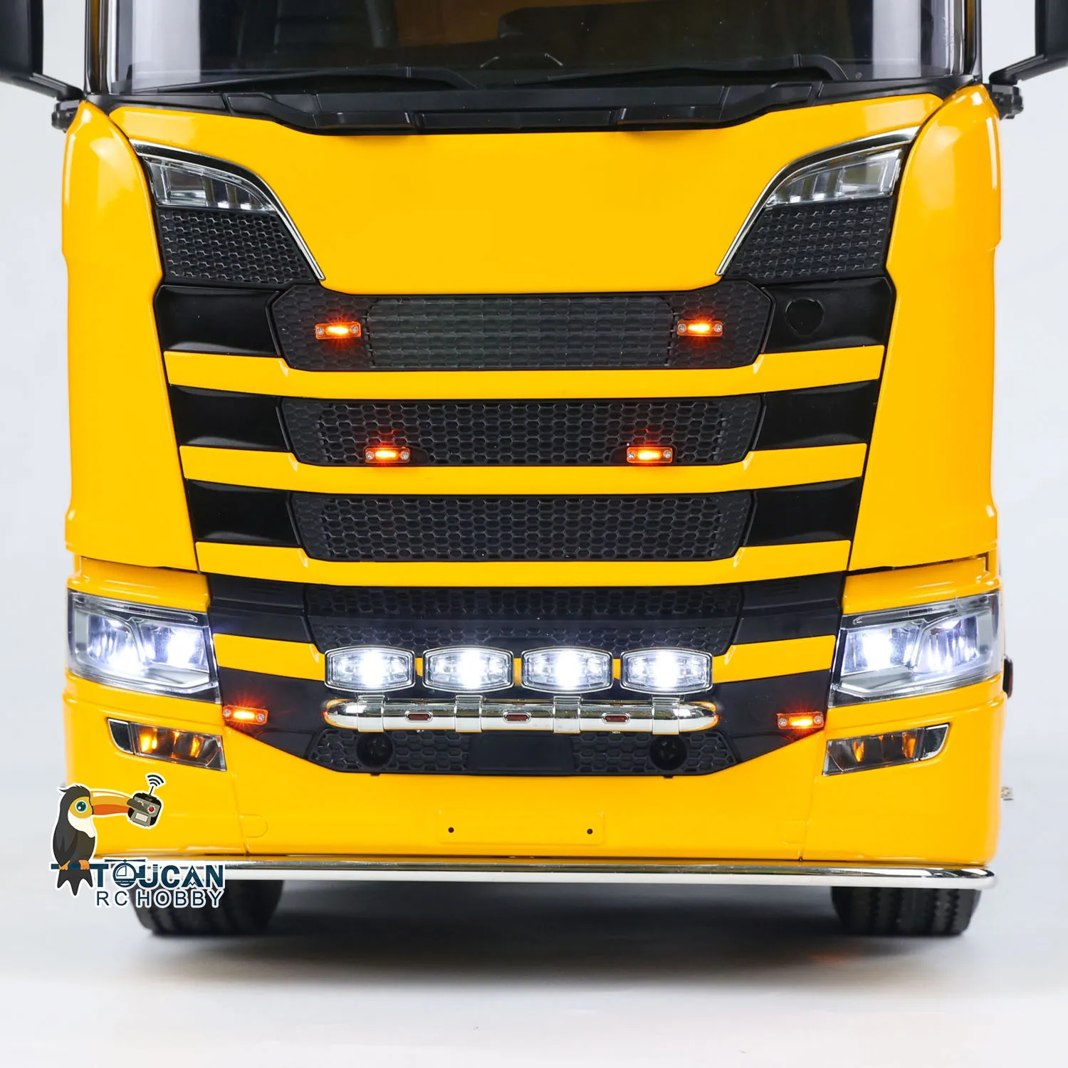 NEW 56371 타미야야 1/14 스케일 8X4 770S 투칸 페인팅 조립 완료 RC 트랙터 트럭 무선 조종 트럭 라이트 사운드 장난감 모델