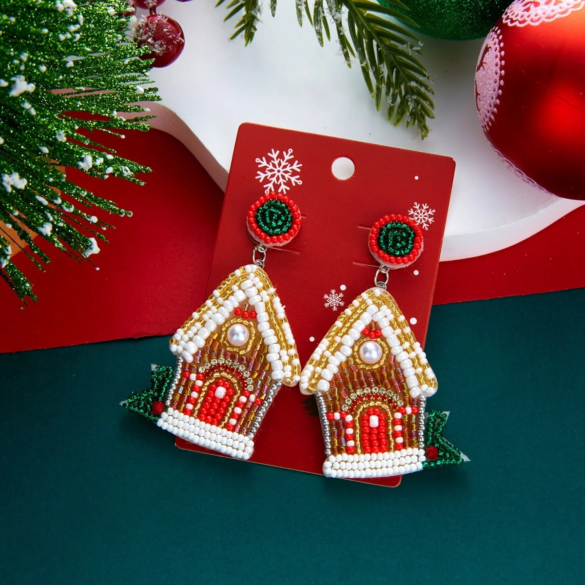 Weihnachtliche Ohrringe in Form eines Hauses mit Reisperlen für Damen, bunte Perlen, Weihnachtsmann, Rentier, Schneeflocke, Baum, Schleifen-Ohrringe, Schmuck. – Detail 17