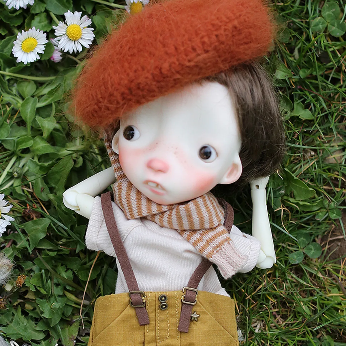 Neue Bjd SD Puppe 1/6 Punkte kleine mentale Verzögerung süße Kugelgelenk Form Harz humanoiden Geschenk Spot Make-up