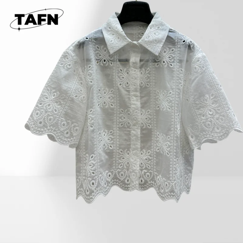 

Heavy Industry Silk and Cotton Positioning French Thorn Sleeve Shirt High Street Beautiful All-Match Fashion AG2207