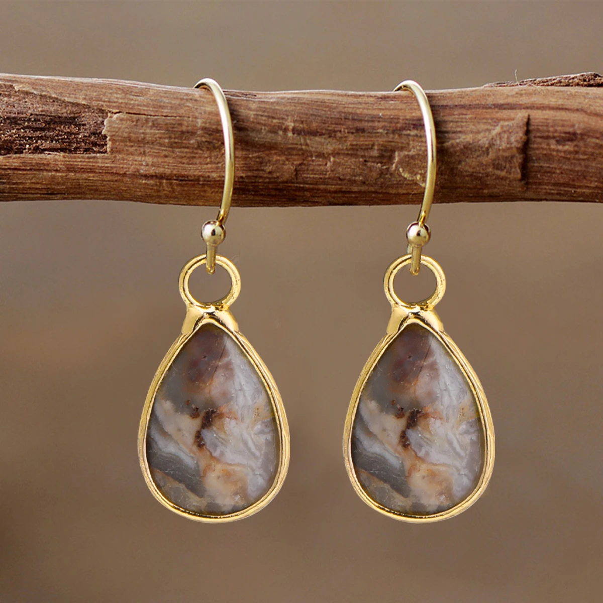 Waterdrop Natural  Stone Dangle Labradorite Earrings for Women Newly Designed  Female Daily Wear Wholesale Dropshiping