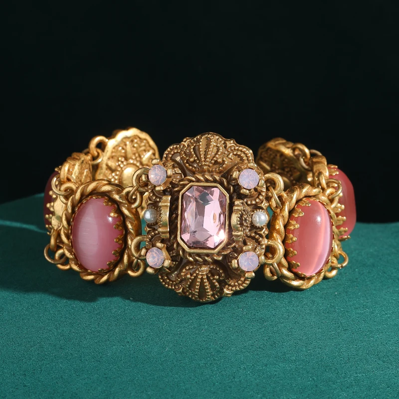 Antique Jewelry Oval Princess Pink Opal Love Charm Bracelet for Women Cat Eye Palace Vintage Square Crystal Bangle New Arrival