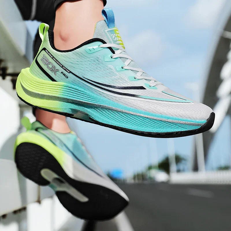 

Running Shoes Men Thick-soled Lightweight Mesh Breathable Casual Shoes Men Comfortable Soft Lace-up Sports Shoes Men