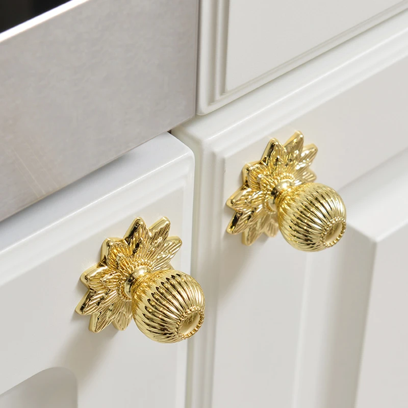 Exquisite 8PCS Solid Zinc Alloy Furniture Pulls Handles Drawer Knobs Cupboard Wardrobe Closet Dresser Cabinet Door Pulls Knobs