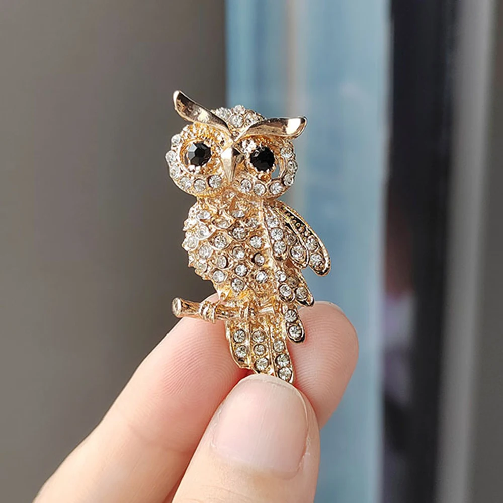 Luxury Rhinestone Studded Gold Color Owl Brooches For Women Clothing Suit Accessories Vintage Elegant Owl Brooch Pins Jewelry