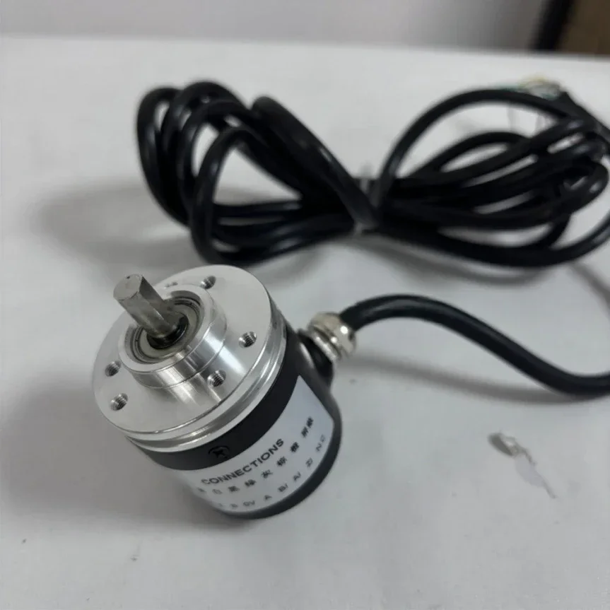 2026New Original Heidenhain Encoder Incremental Photoelectric Rotary Encoder R0D1020/2048/01L70-FW/5V
