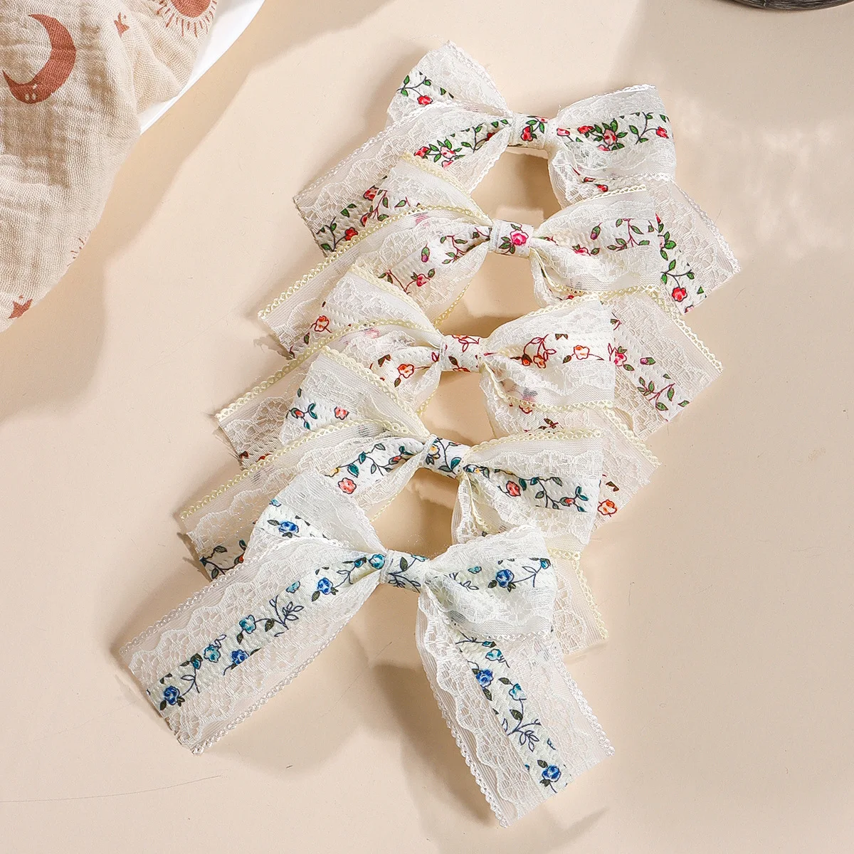 

5Pcs Lace Flower Butterfly Hairpin Fashionable Retro Girl Elegant Hair Barrettes Go Out For Photos Ponytail Clip Gift Accessory