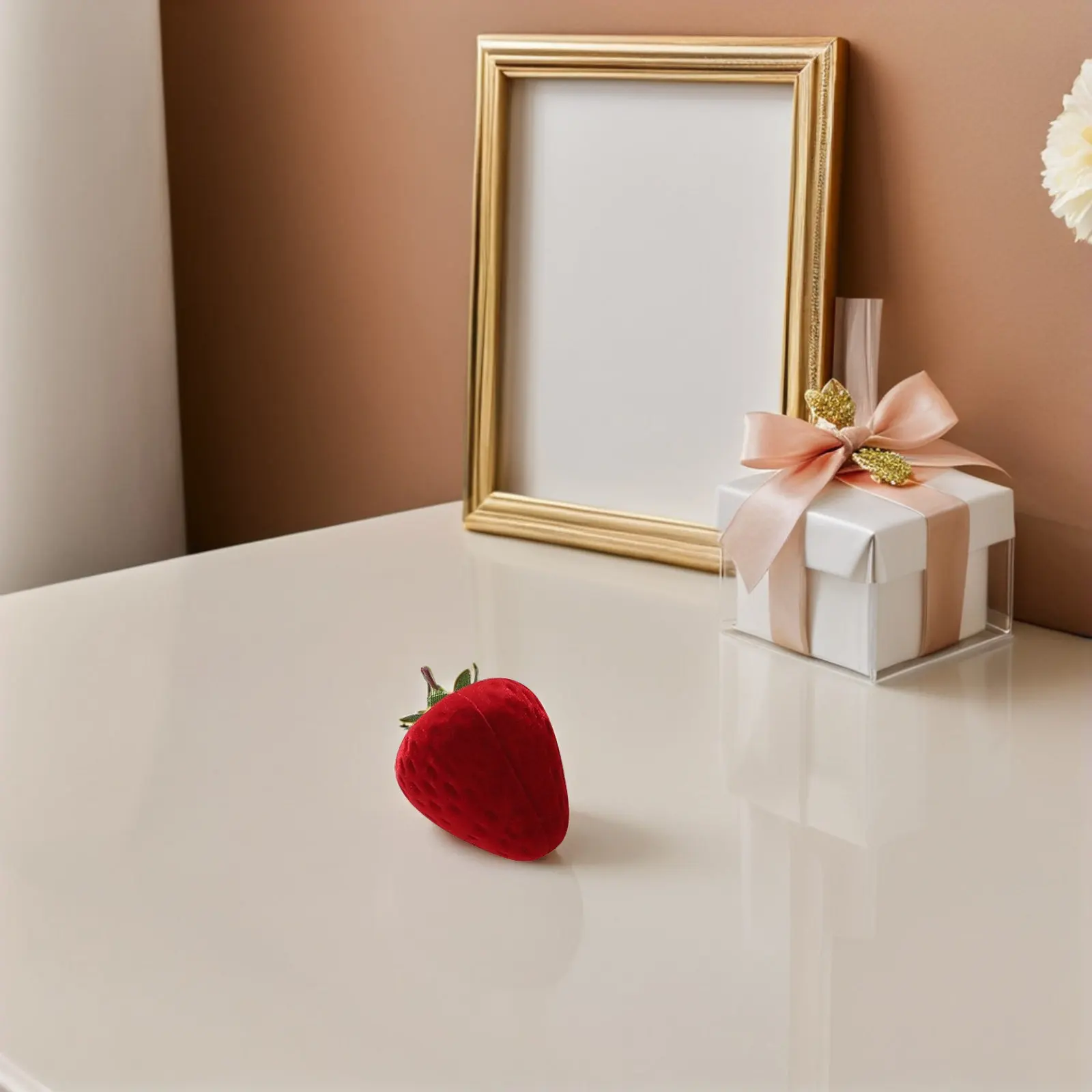 

5Pcs Strawberry Shaped Ring Box Red Cute Jewelry Case for Wedding Proposal Engagement Rings Storage Travel Display Organizer