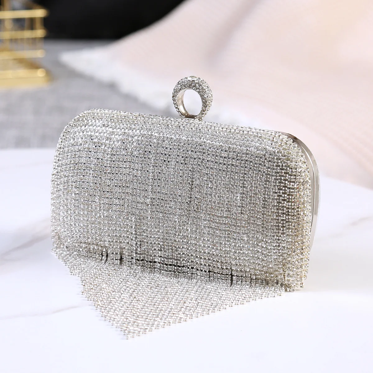 NEW High-end love bag fashion diamond fringed dinner bag celebrity banquet messenger dress handbag small Crystal Ladies' Bag