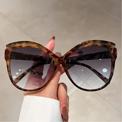 Stylish Large Cat Eye Fashion Sunglasses for Women & Men - Tortoiseshell Pattern, Gradient Lens Durable Plastic Frame Eyewear