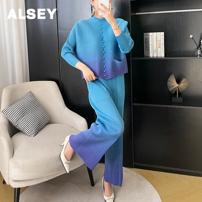 

ALSEY Miyake Original Pleated Two Piece Gradient Color Ribbed Top+Loose Plus Size Straight Pants Womens Premium Sense Set