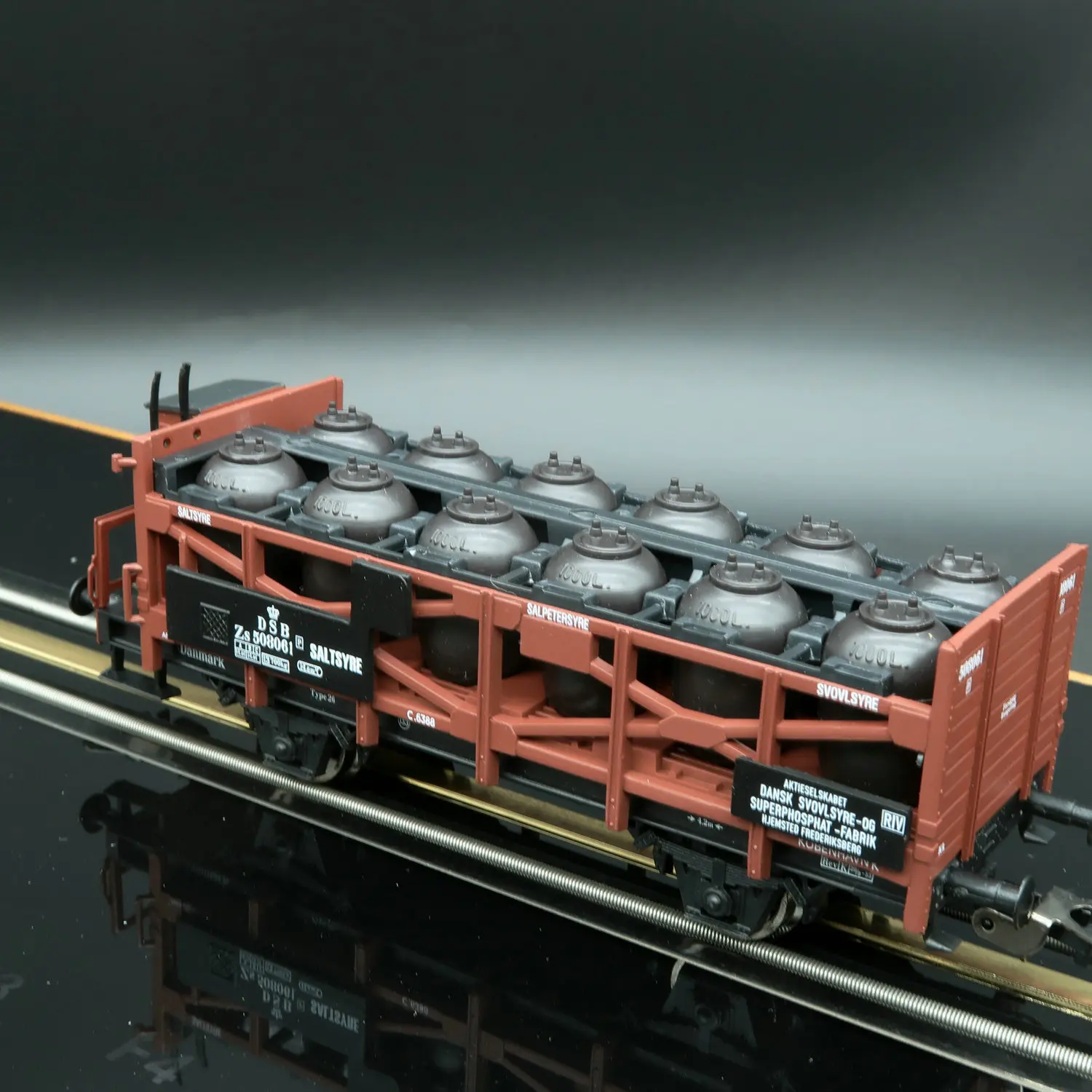 PIKO HO نوع 1/87 لعبة النقل 24543 الكلاسيكية الدنماركية زجاجة حمض النقل النقل قطار نموذج الصبي لعبة هدية #4