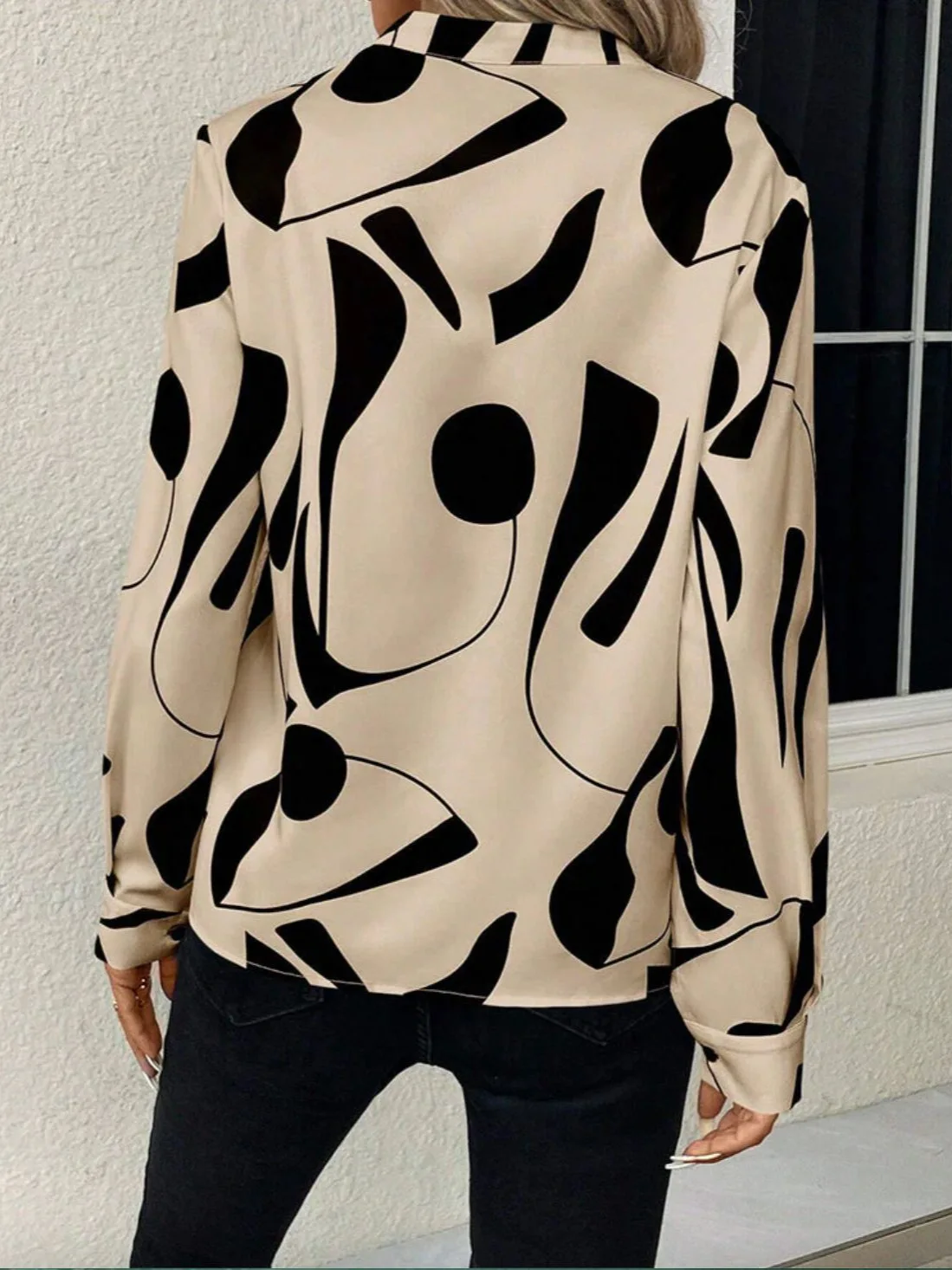 QX Pullover 6635 Los polyester damesshirt met lange mouwen en print 2025, speciale prijs, bedrukte V-hals