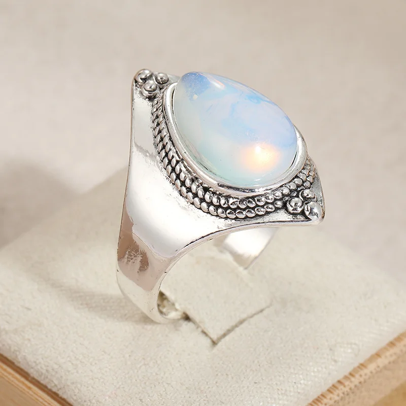 Vintage-Ring mit eingelegtem, tropfenförmigem synthetischem Mondstein, versilbert, für Damen, elegant, exquisit, für Bankette, Festivals, Schmuck, Geschenke
