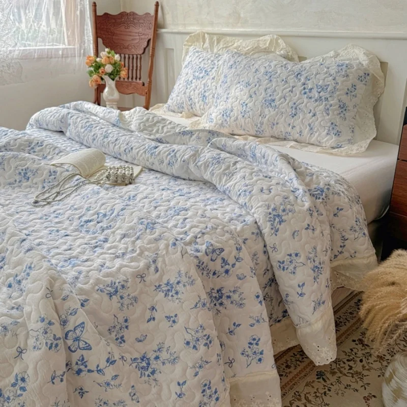 

3pcs Quilted Bedspread Set Vintage Flower Printing with Ruffle Soft Polyester Bed Cover+Pillowcase Thick Blanket Drop Shipping