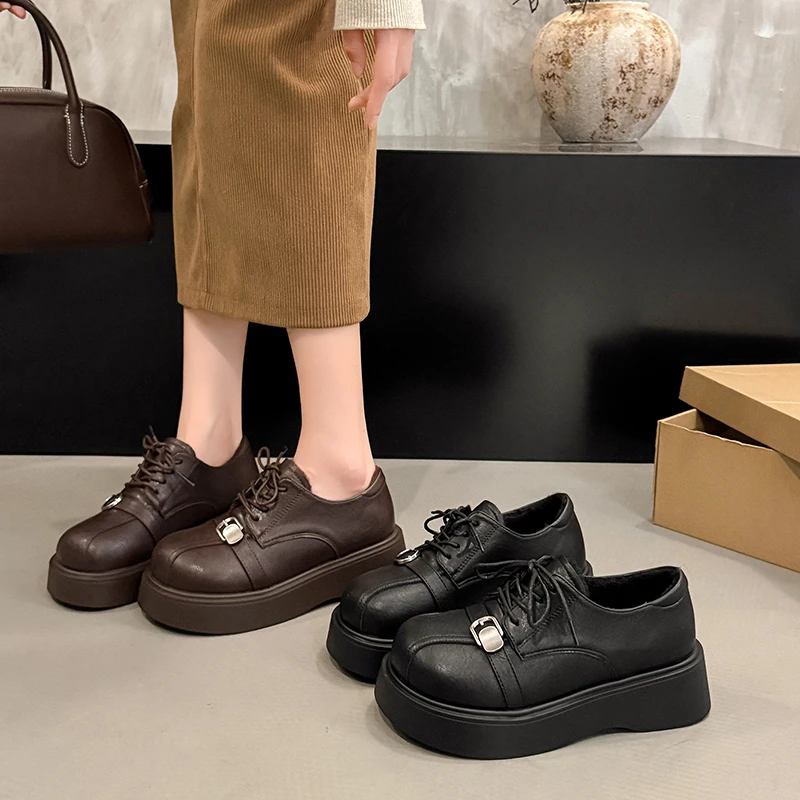 2026 New Fashionable, Comfortable, Casual, Plush Low Top Women's Leather Boots with Thick Bottom for Warmth