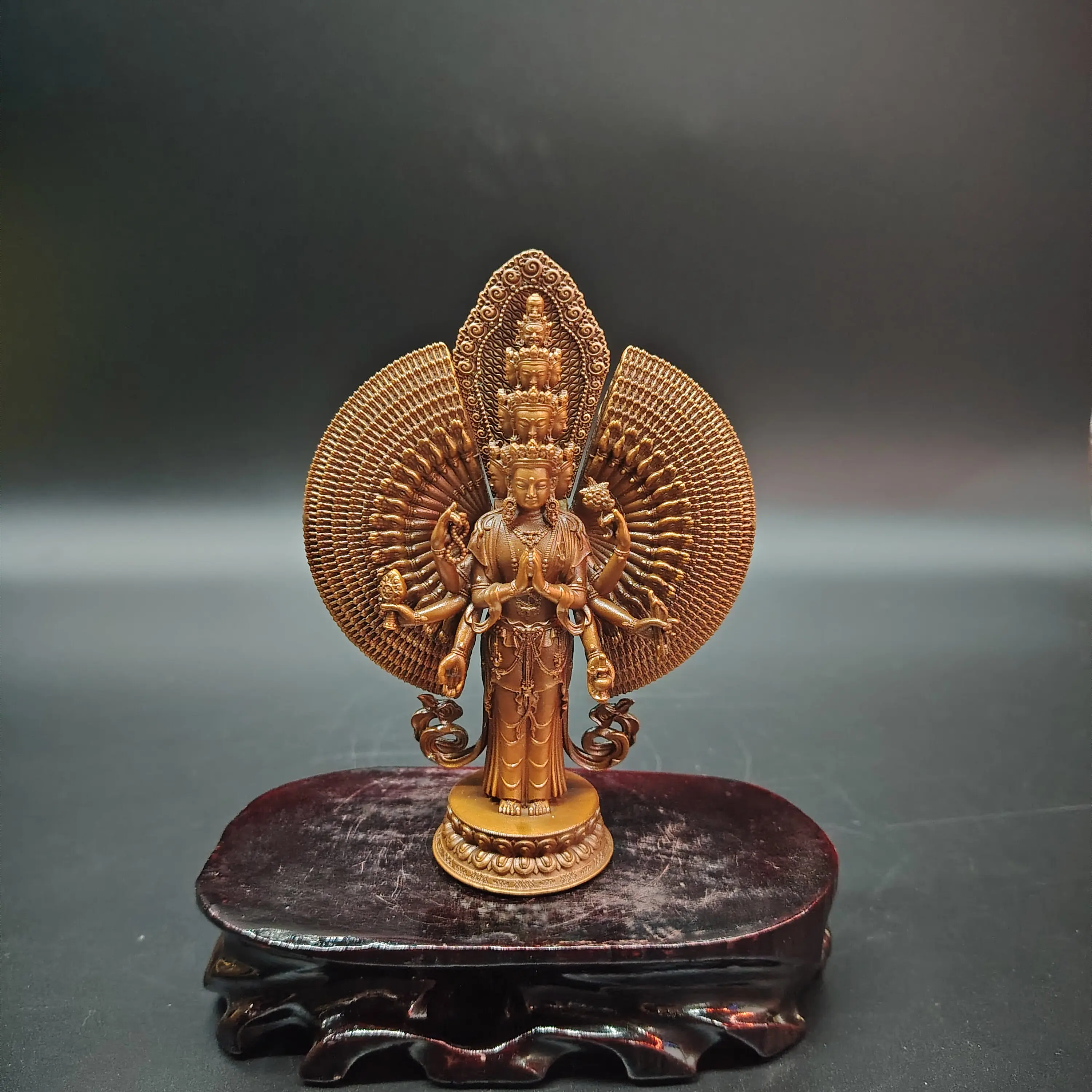Tibetan Pure Copper Thousand-Armed Guanyin Avalokiteshvara Statue 12cm Indoor Home Desktop Altar Blessing