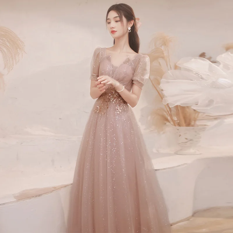 Elegant V-Neck Evening Gown Women's Host Design Sensation Birthday Ball Dress mid Waist Grid Cloth New Winter Fashion 2026
