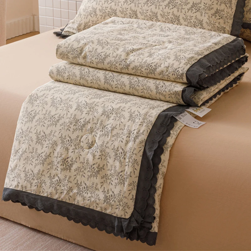

Summer Floral Lace Pure Cotton Durable Air Conditioner Quilt Soybean Fiber Filled Waable Bedding Set for Single And Double ...