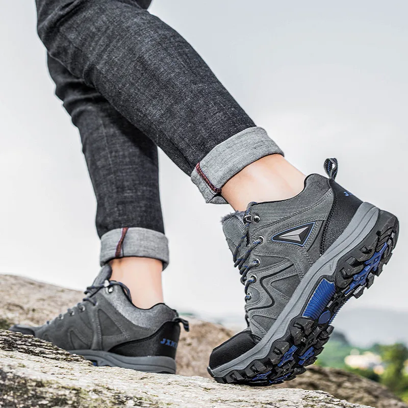 

Winter Snow Boots Men High-top Warm Plush Durable Outdoor Ankle Boots Men Anti-slip Thick-soled Comfortable Hiking Shoes Men