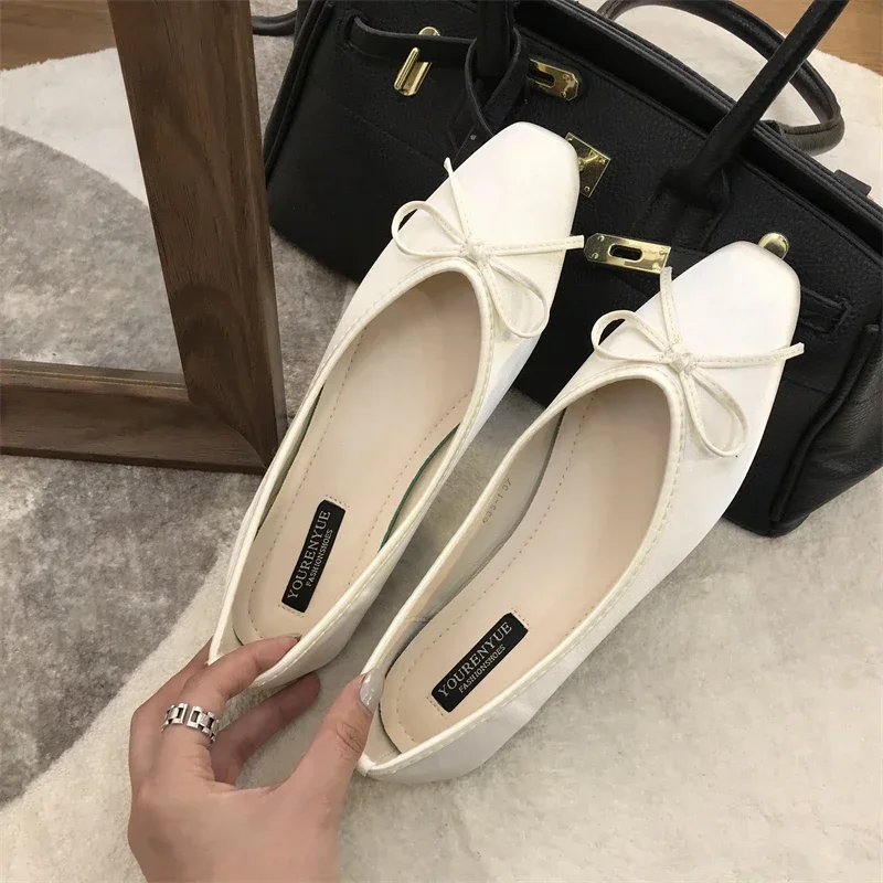 

Luxury Lace Tie Leg Satin Silk Ballet Flats Woman Square Toe Bowknot Elastic Band Ballerinas Ladies Wedding Mary Janes Shoes