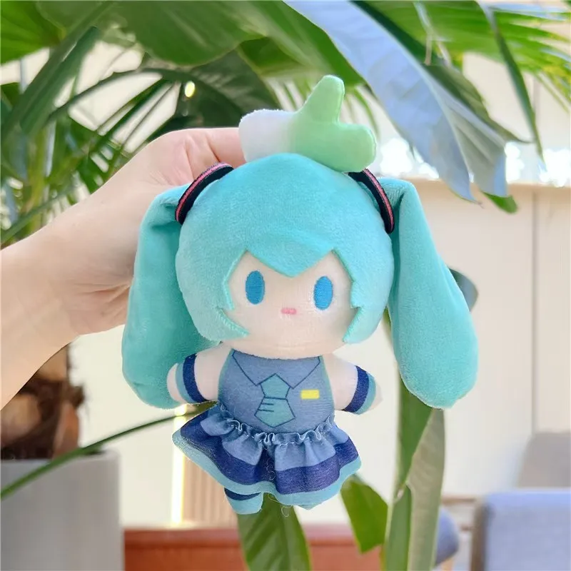 かわいい初音ミクぬいぐるみキーホルダー、カワイイバッグペンダント、ソフトなもの、誕生日プレゼント用アクセサリー