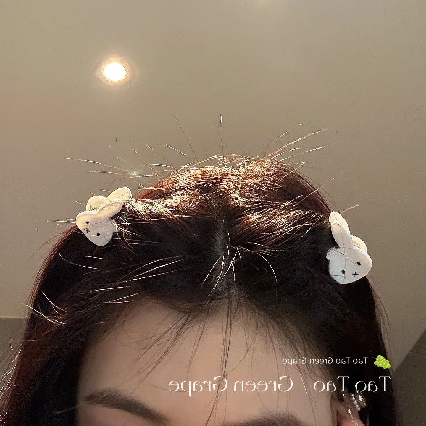 Cute Cartoon White Miffy Rabbit Hair Claw Clip Small Elegant Princess Side Clip Forehead Bangs Hair Clip for Women Kawaii view 3