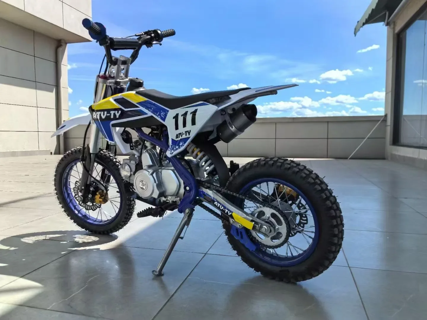 Motore a 4 tempi Husqvarna Style 125cc 150cc Enduro Motocross Pit Bike Off-road Moto Dirt Bike 125cc 150cc per adulti