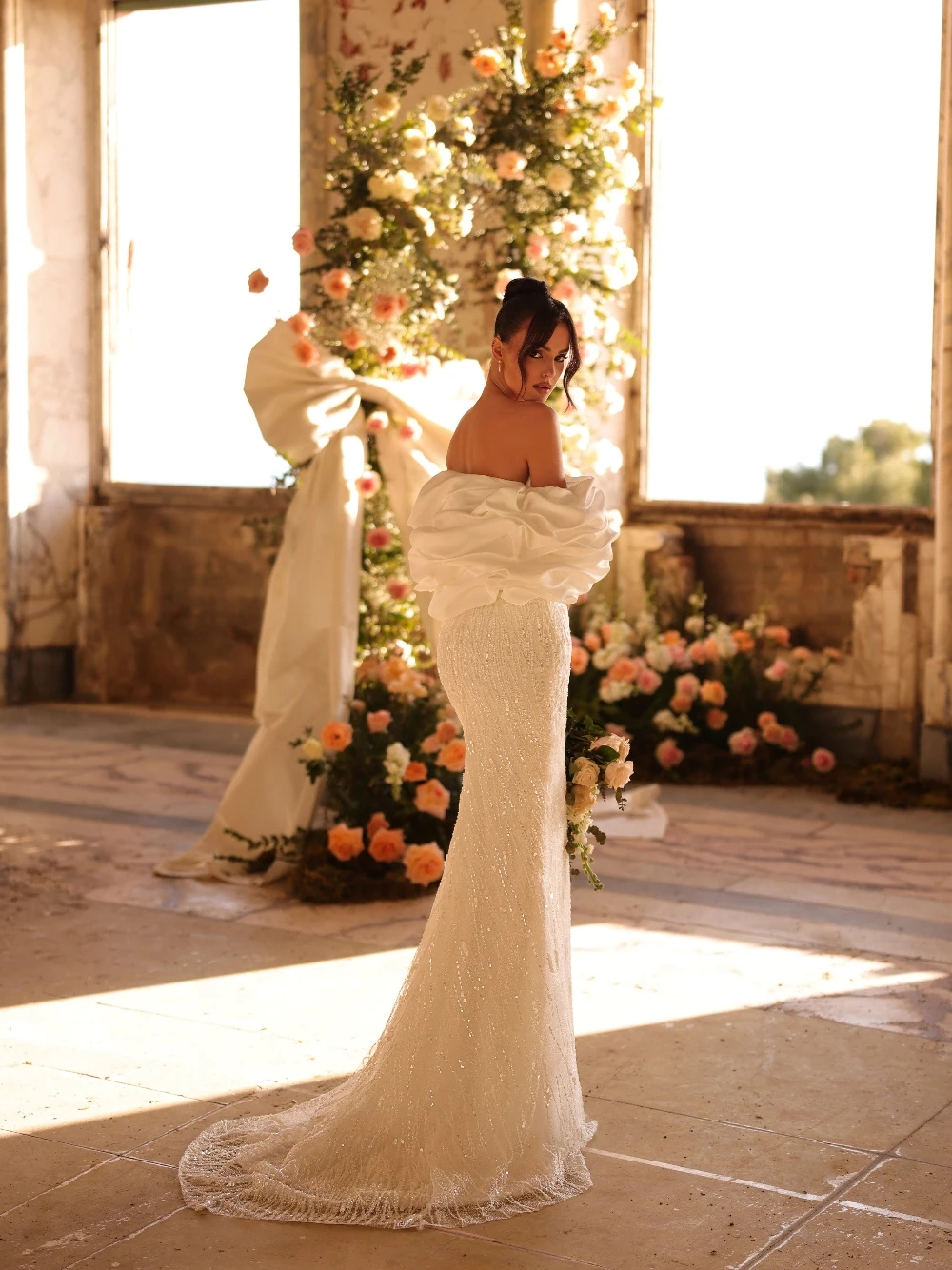 Two Pieces Sparkly Wedding Dress With Detachable Cape Customized Elegant Sweetheart Neck Mermaid Bridal Gown For Glam Brides