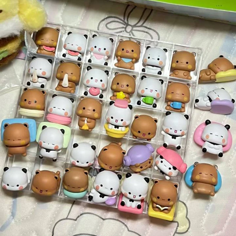 

На складе Hot Bear Yier, мини-милая модель игрушки, дисплей, модная слепая коробка, подарок, коллекционный предмет, кукла для повседневной жизни, коллекционное издание, игрушка