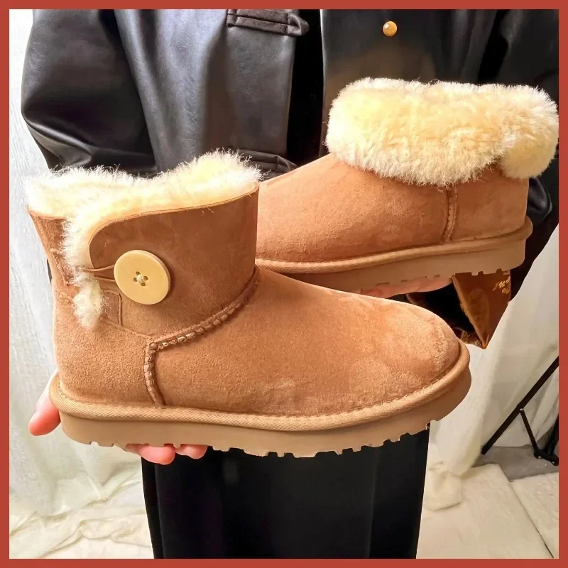 One button low cut, high-end quality 2-in-1 genuine leather, real wool, sheepskin fashionable and warm chestnut thick snow boots