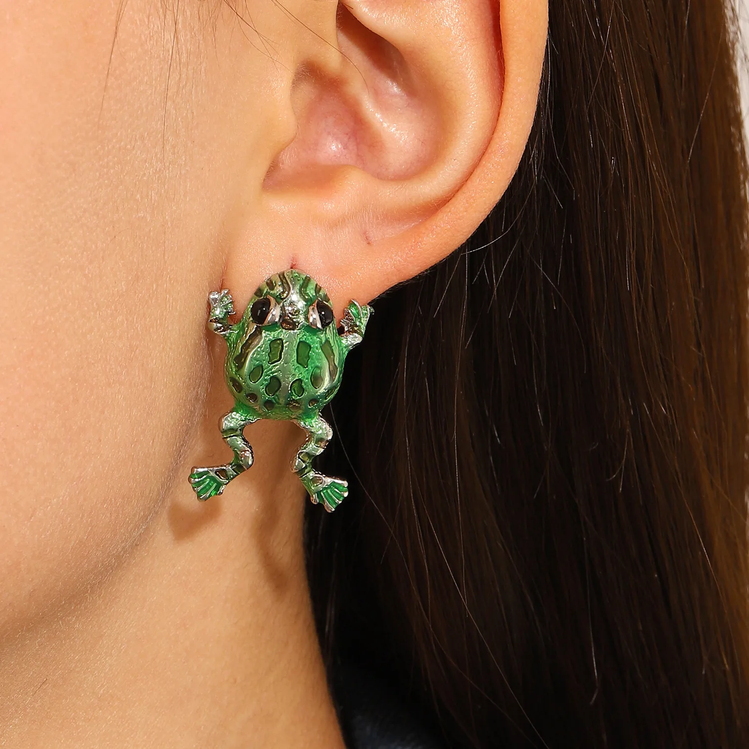 Exaggerated Green Frog Stud Earrings for Women Creative Funny Animal Metal Earrings Fashion Aesthetics Y2k Jewelry Accessories