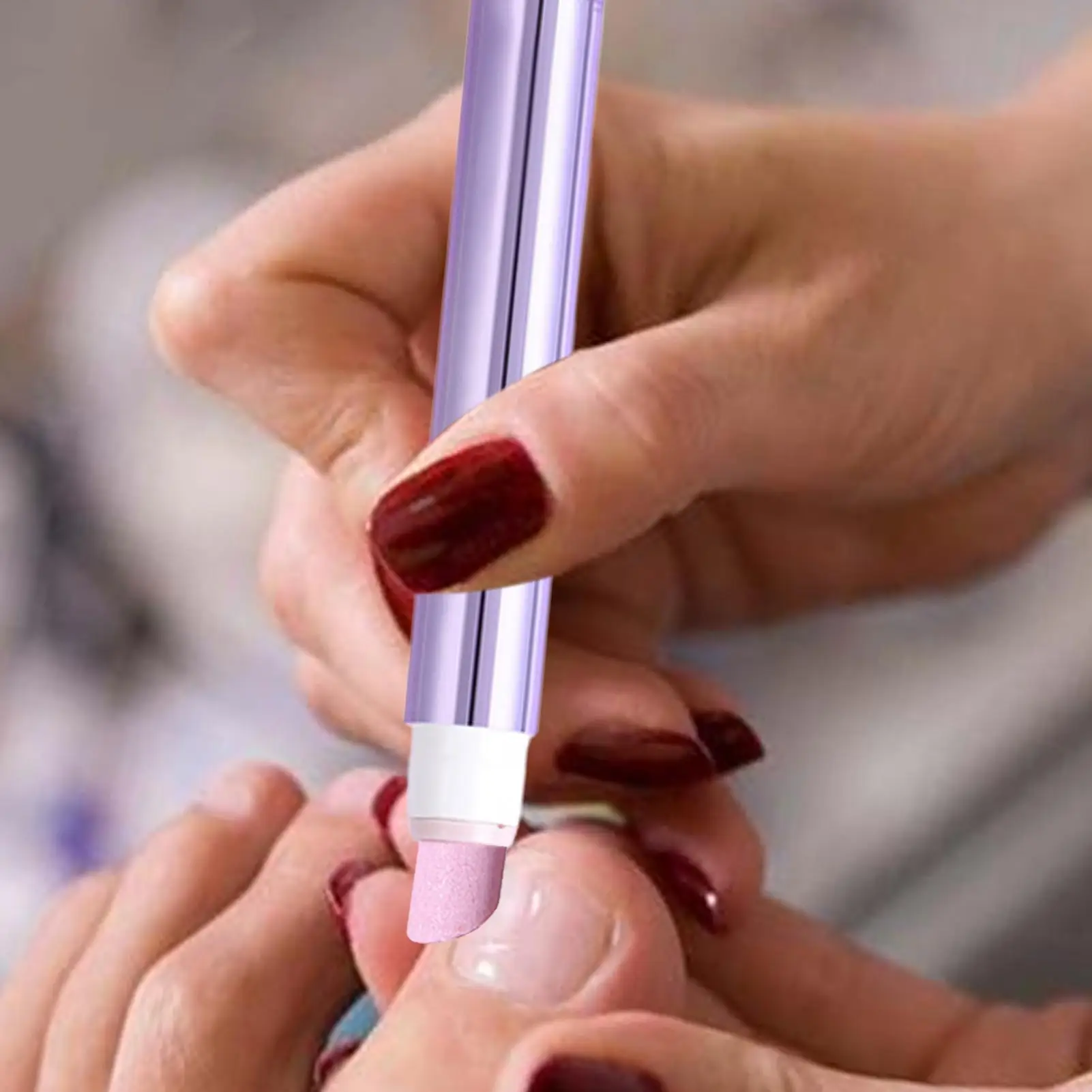 Penna per la cura delle unghie 2 in 1 con punta in ceramica per unghie pendenti Unghie secche e danneggiate Idratare Rafforzare Illumina la cura delle unghie Penna per olio per cuticole